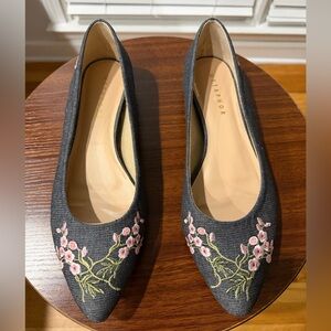 Metaphor Black Flats with Pink Floral Embroidery! Size 9 1/2! Best Offer! 🖤💖